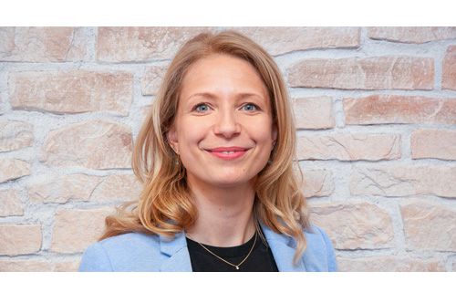 Leitung Personal IVU - Linda Schekiera